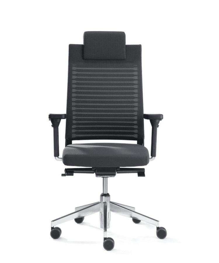 Manufacturer, Exporter, Importer, Supplier, Wholesaler, Retailer, Trader of OC-37 Office Chairs in New Delhi, Delhi, India.